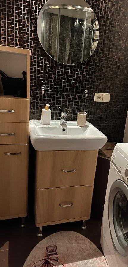 קלייפדה Provence Style Apartment In Old Town מראה חיצוני תמונה